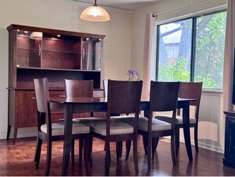“Baronet” Six-chair dining set