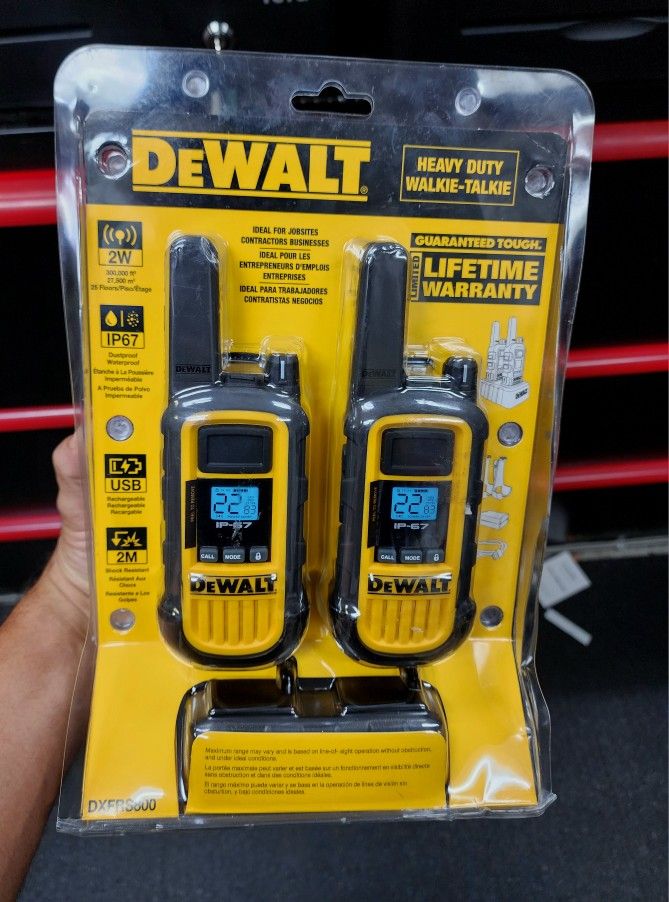 DeWalt Two-Way Radios DXFRS800