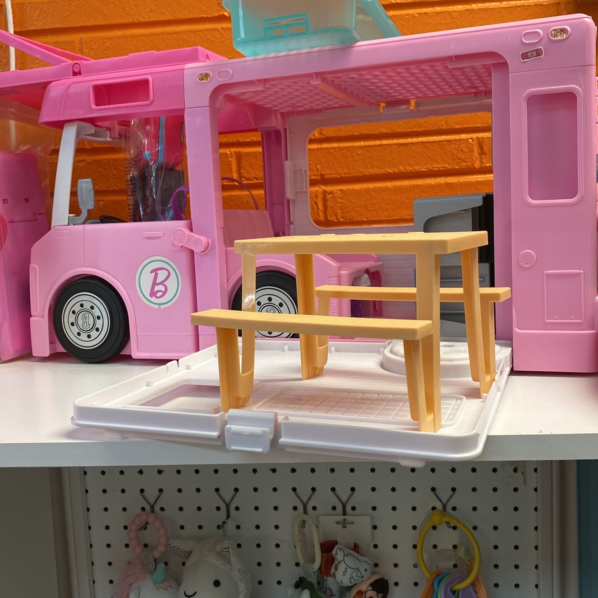 Barbie Pink 3 In 1 Camper