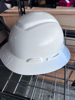 3M hard hat