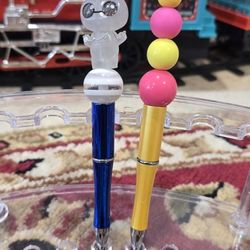 Doorable Beaded Pens
