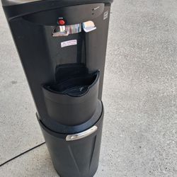 Crystal Mountain Hot/cold Water Dispenser 