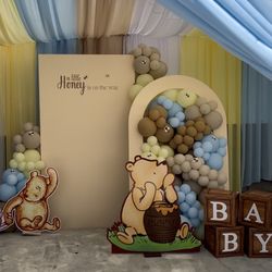 Winnie The Pooh Balloon Garland