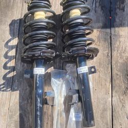 Struts With coil Springs And Sway bar Links For 2014-2019 Ford Escape