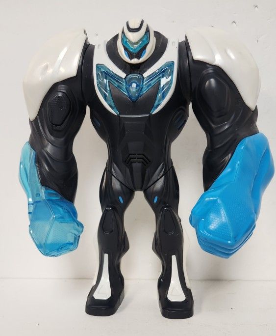 Max Steel Talking Turbo Strength Deluxe 11” Figure Mattel 2013 Lights Up