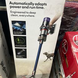 Dyson V11 Cordless Vacuum 