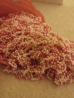 Mauve Beads for Christmas Tree