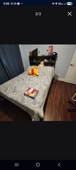 Full size bed