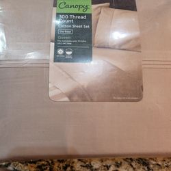 Never Opened Canopy 300 Thread CT  Queen Set