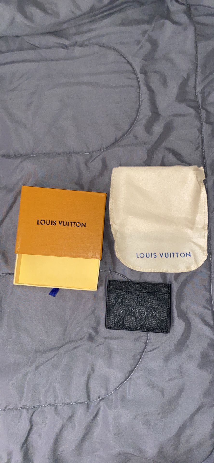 Loui Vuitton Wallet