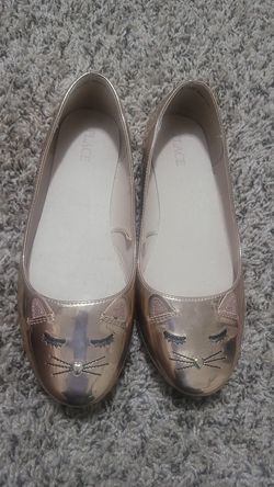 Girls flats