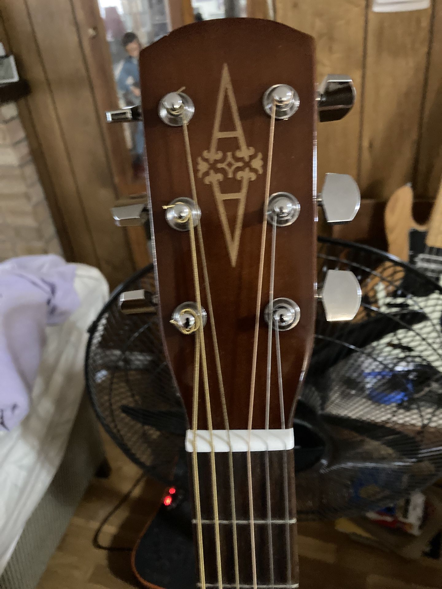 Alvarez RD10 Acoustic Guitar