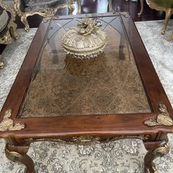 Very  Beautiful Gorgeous coffee table