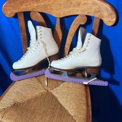 Figure Skates 