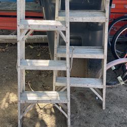 45 por las dos escaleras