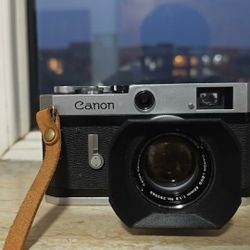 Canon P rangefinder camera
