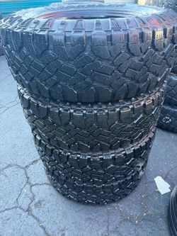 4 tires 275-70-18 Goodyear 80% tread life $350 all four mounted and balanced