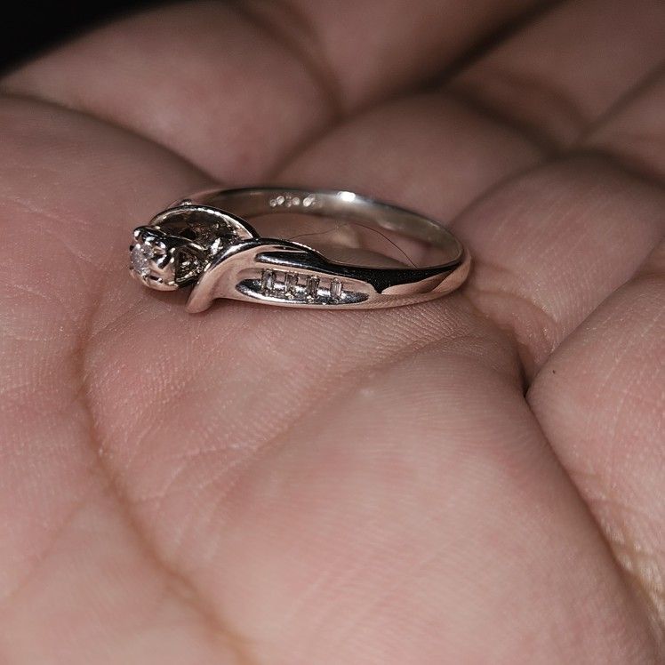 Sterling Silver and Natural Diamond Ring 💍
