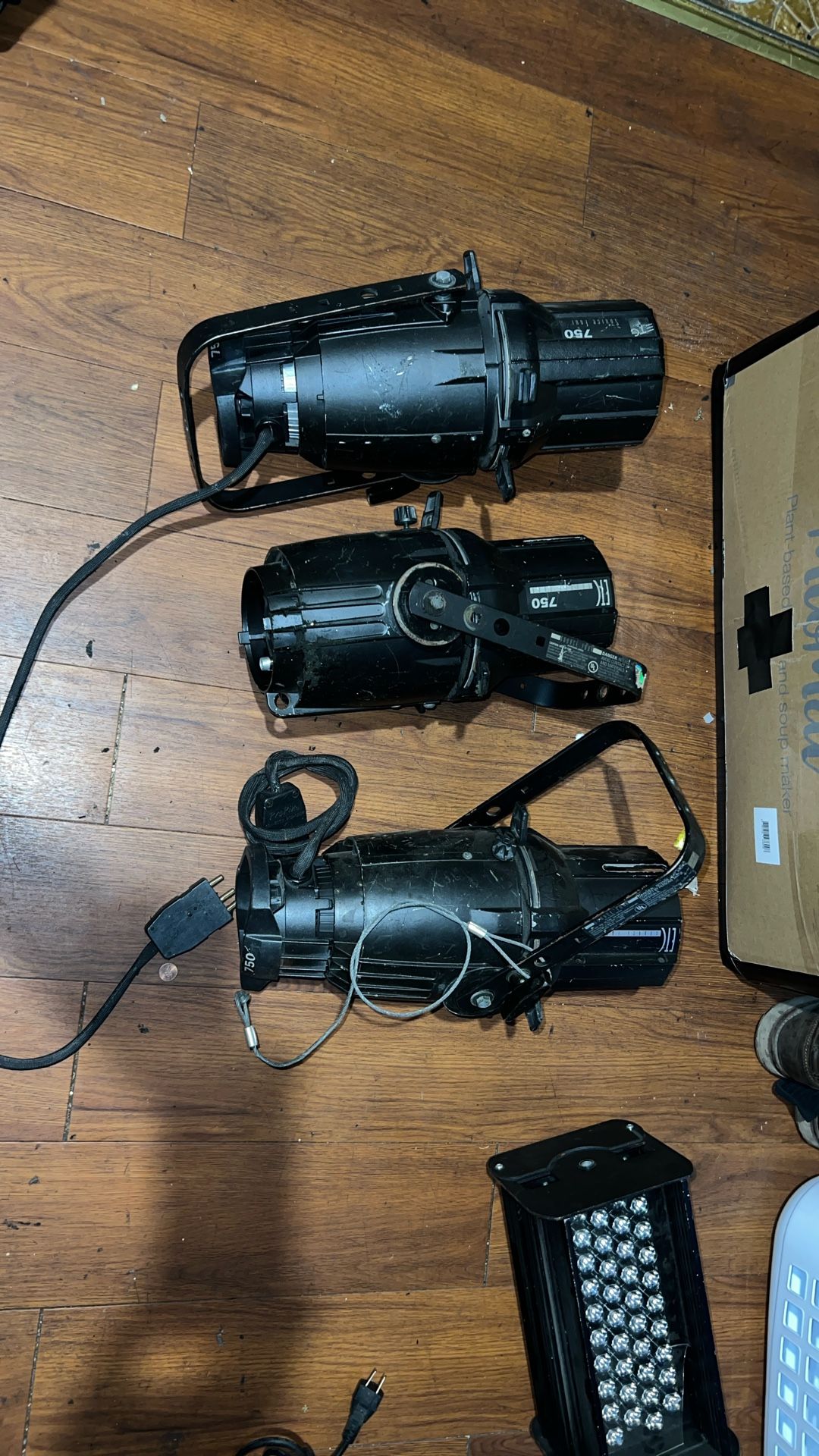Light 750 Source Four