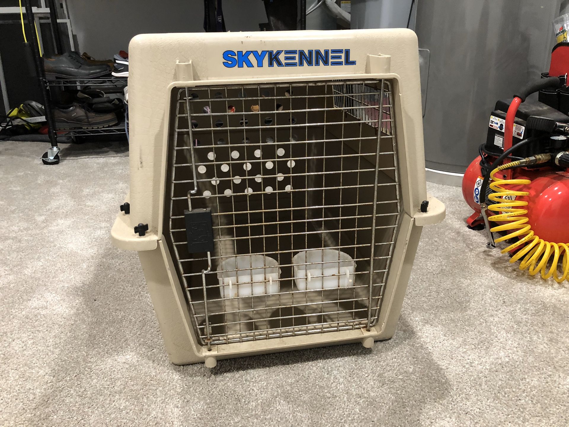 Sky Kennel Dog Cat Crate