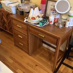 Full Fully Functional Wooden Desk With Drawers