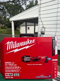 Milwaukee M12 FORCE LOGIC Press Tool Kit 2573-22