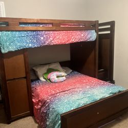 Bunkbed 