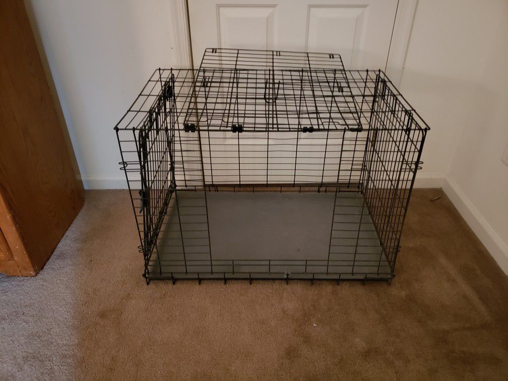 Medium sized dog kennel