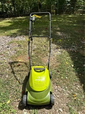 Sun Joe 14 in. 12 Amp Corded Electric Walk Behind Push Lawn Mower