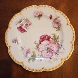 Vintage Haviland & Co Flower Plate With Gold Trim