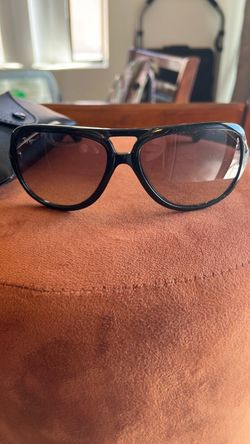 Ray-Ban Aviator Sunglasses Black Frame