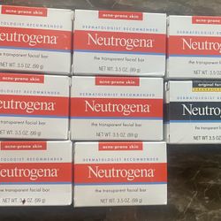 Neutrogena  Facial Bar 
