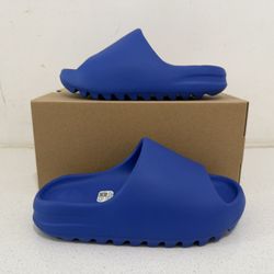Yeezy Slide Azure Size 7 