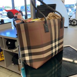 Burberry Purse