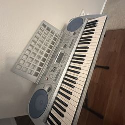 Yamaha PSR-275
