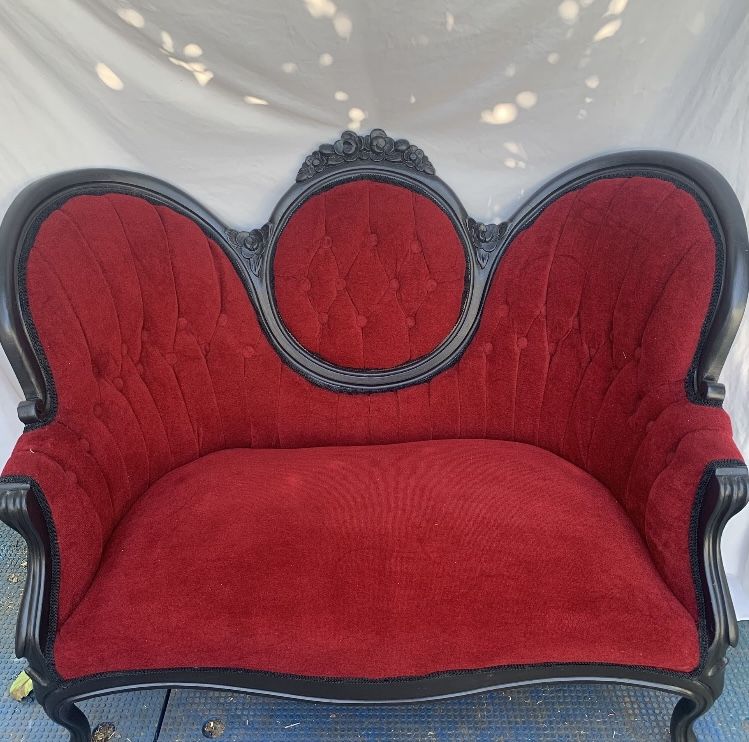 Gothic Victorian Sofa And Loveseat