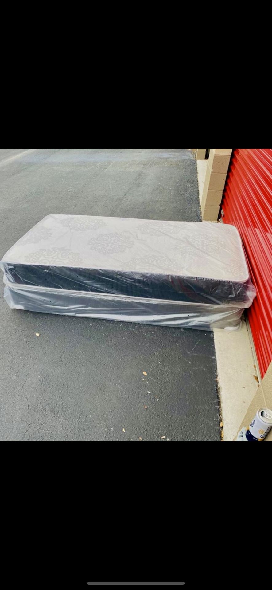 New Twin Size Mattress And Box Spring Set // We Offer 🚚