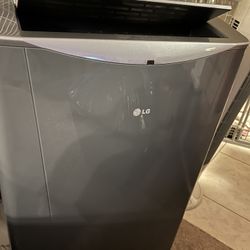 LG  AC UNIT 