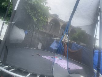 Trampoline 