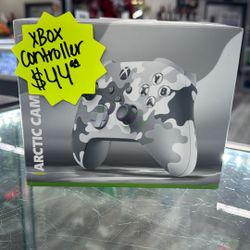 Artic Camo Xbox Controller 