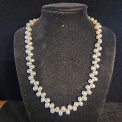Genuine White F.W.cultured Pearl N.K.
