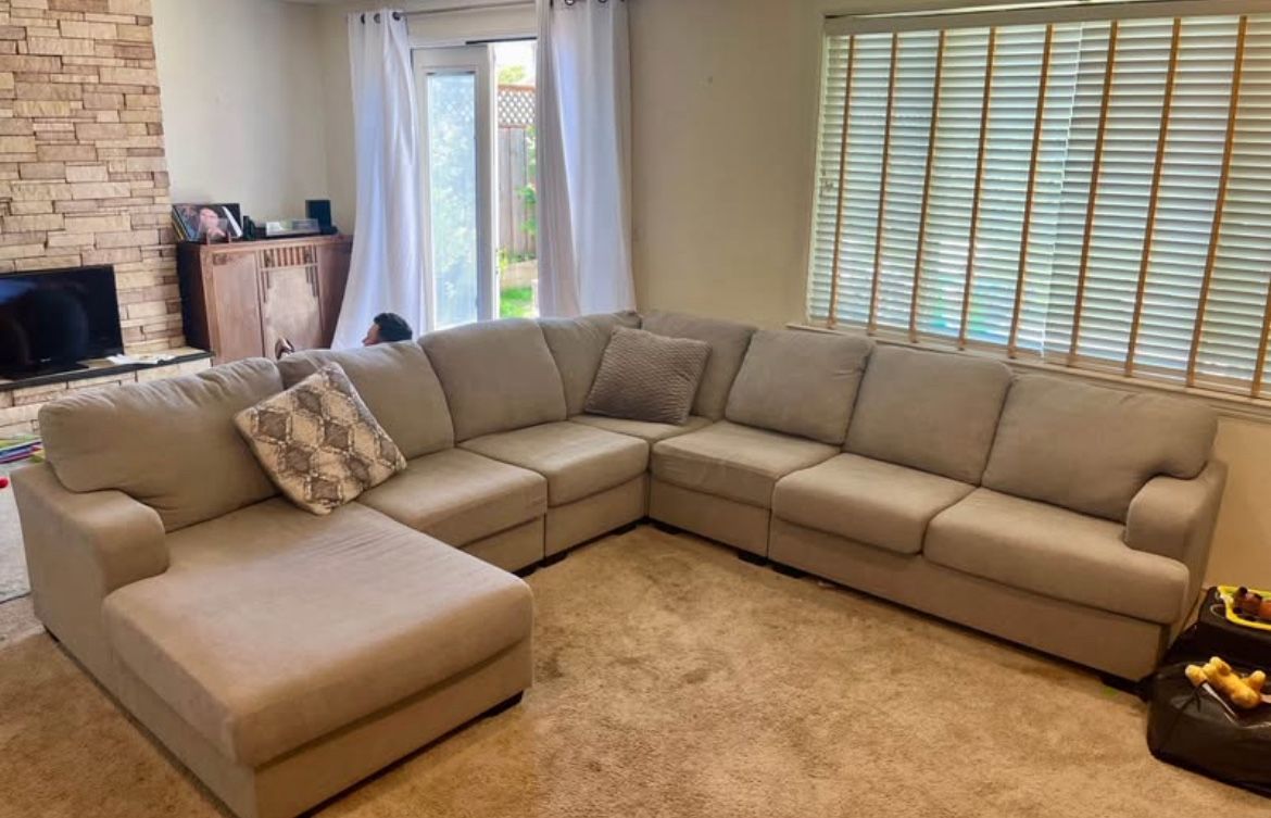 Ashley furniture Sectional Couch