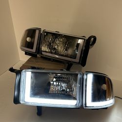 94 2001 Dodge Ram Headlights