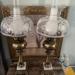 Two Vintage brass lamp in like-new condition