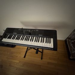 ELECTRIC KEYBOARD 