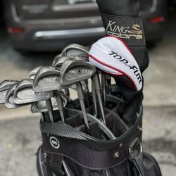 17 Club Golf Set