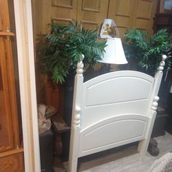 Brand New Twin 4 Poster Complete Bed Frame Fairytale 