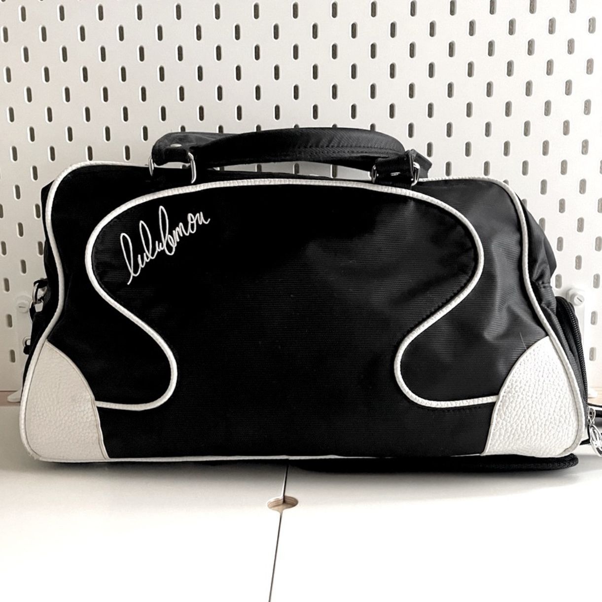 Lululemon Bowling bag