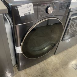 LG DRYER NEW OPEN BOX 