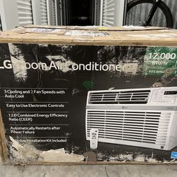 Window Air Conditioner, New, LG